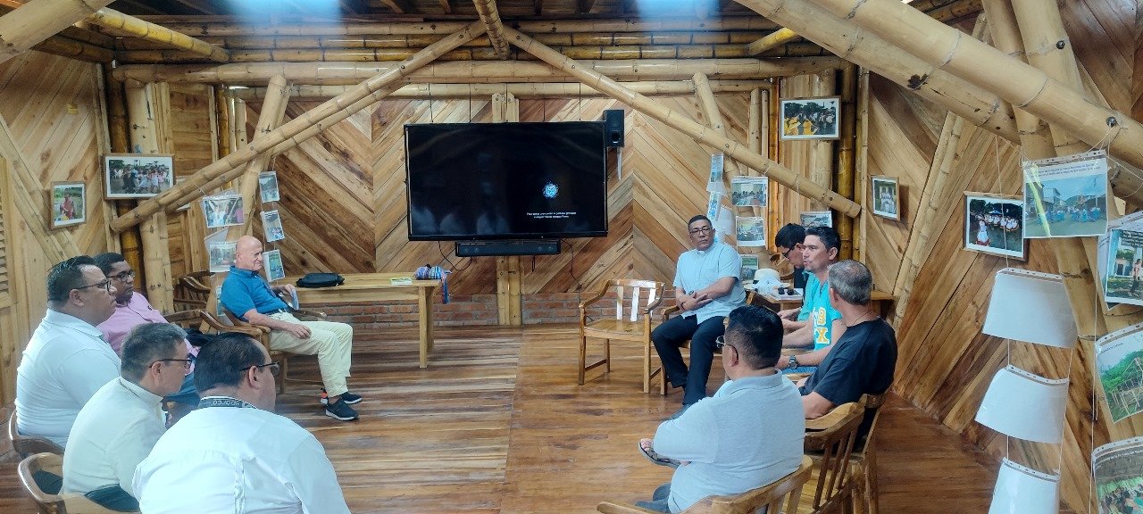 Presentación del proyecto de Raíces y Sueños