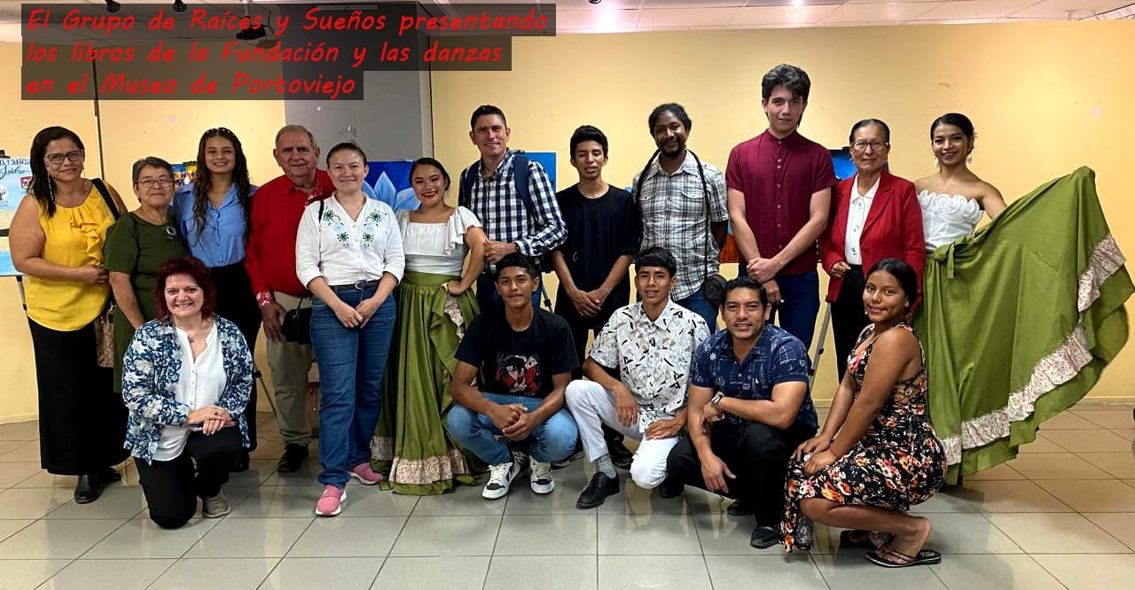 Presentación artística y literaria en el Museo de Portoviejo